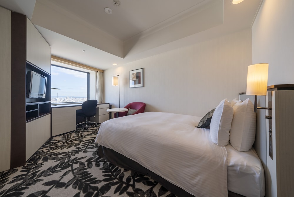 Standard Room, 1 Double Bed, City View (High Floor) - Photo 2