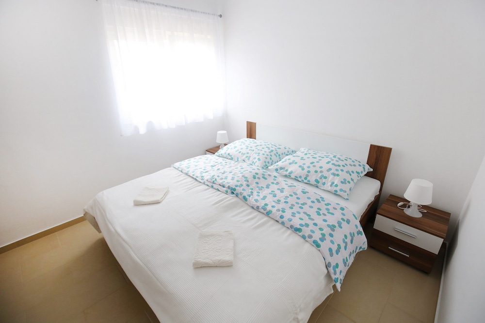 Studio (Comfort Studio Apartment with Terrace) photo 3
