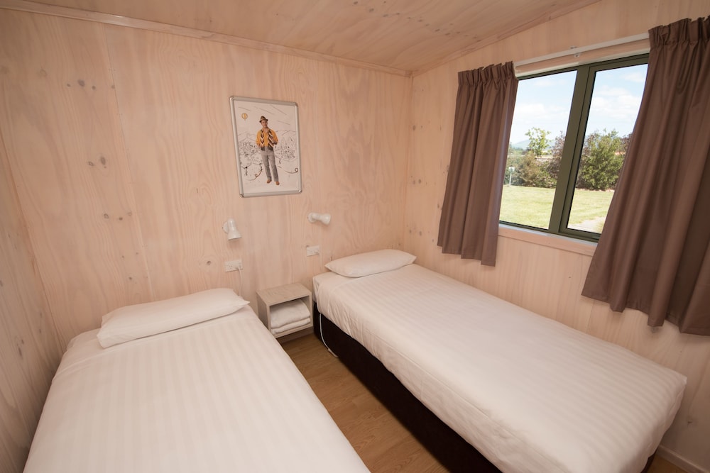 Standard Cabin, 1 Bedroom with Shared Bathroom photo 2