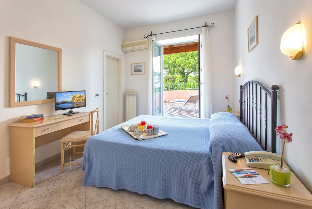 Comfort Double Room, 1 Double Bed, Balcony, Ocean View