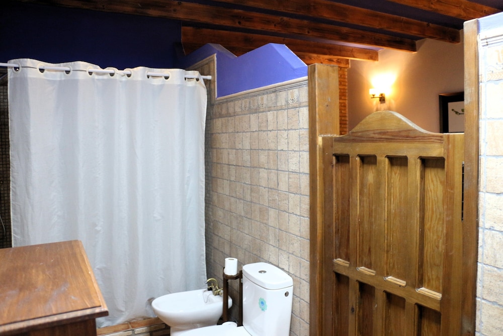 Standard Triple Room photo 2