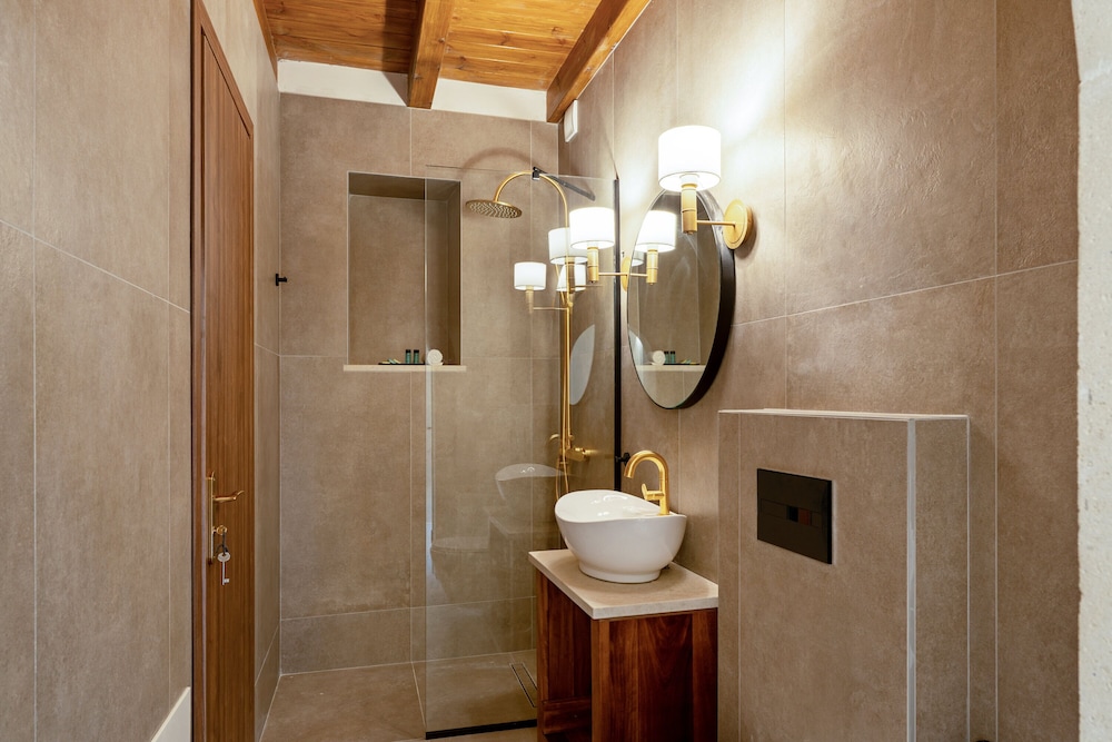 Superior Suite photo 3