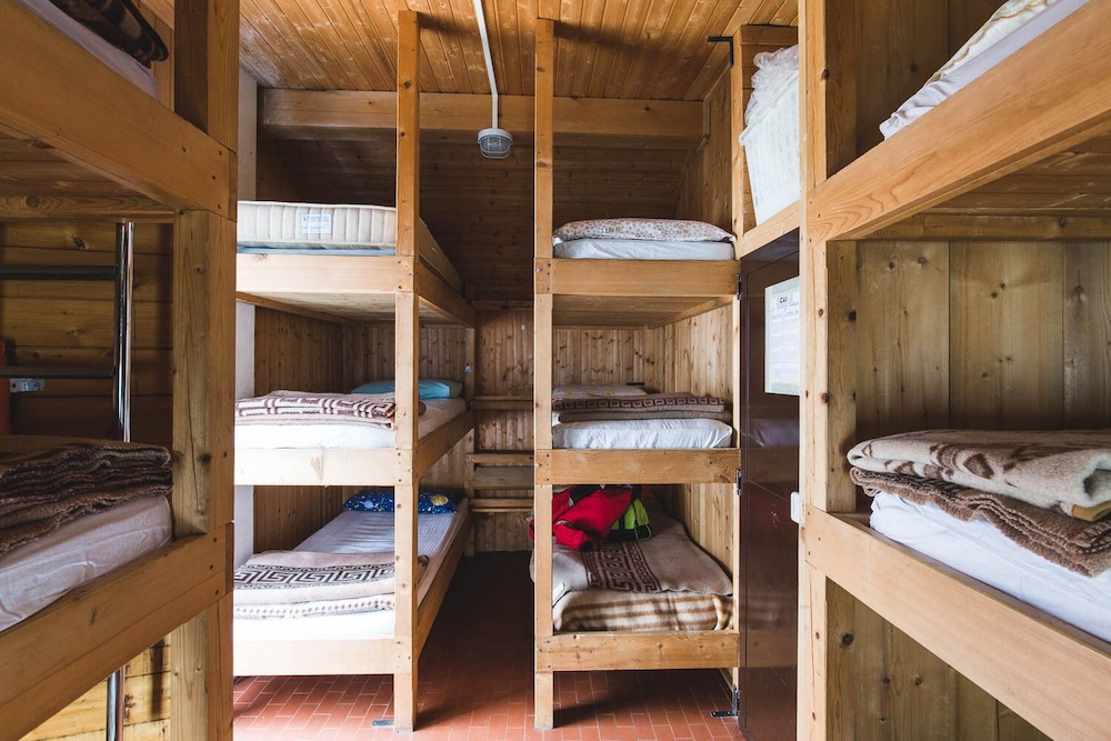 Shared Dormitory, Mixed Dorm, Shared Bathroom photo 1