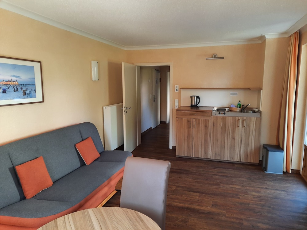 Comfort Apartment photo 2