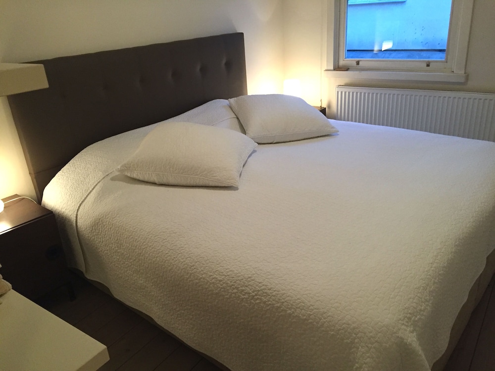 Apartment, 2 Bedrooms, Balcony photo 1