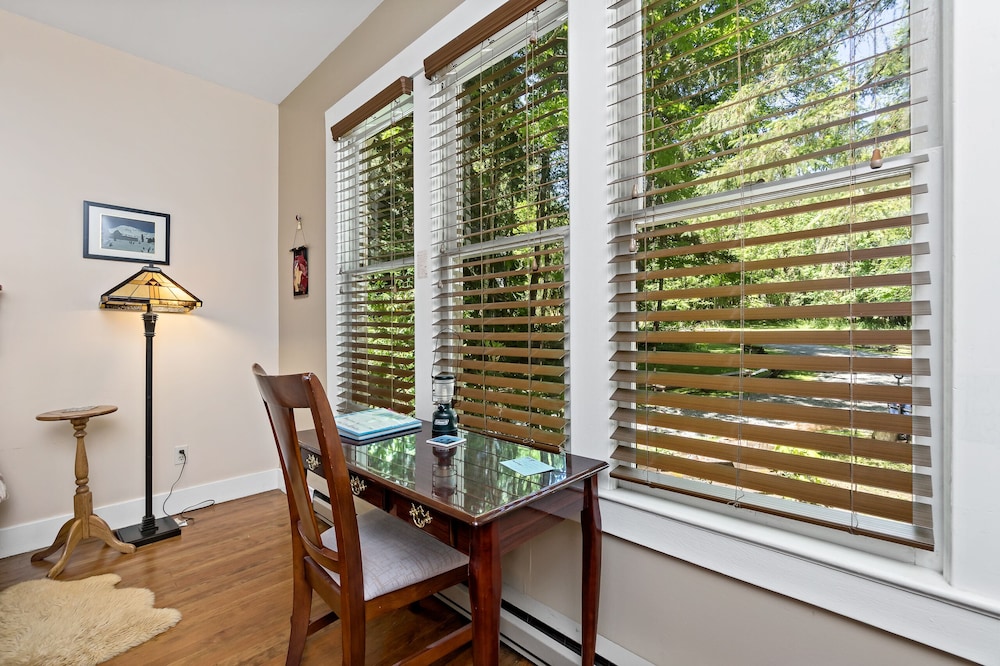 Romantic Studio Suite photo 2