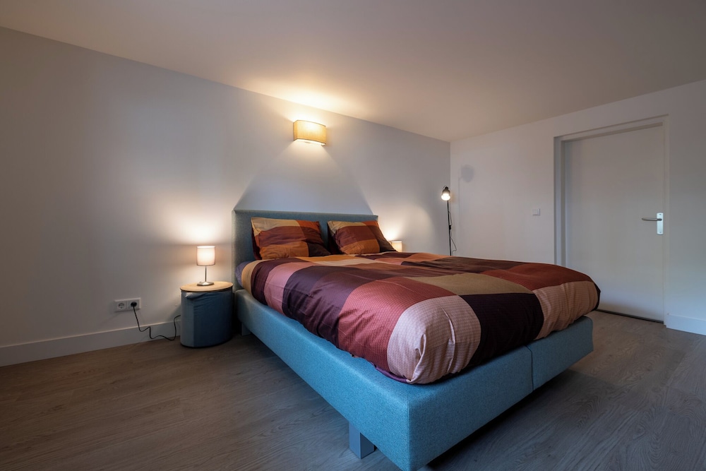 Deluxe Apartment, City View photo 3