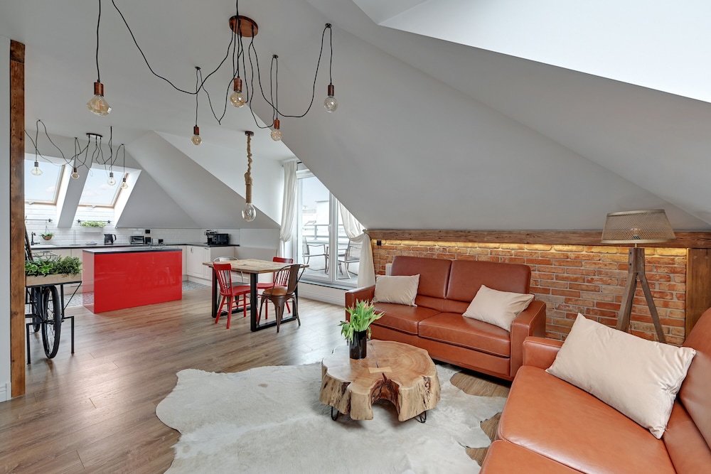 Deluxe Apartment (1)