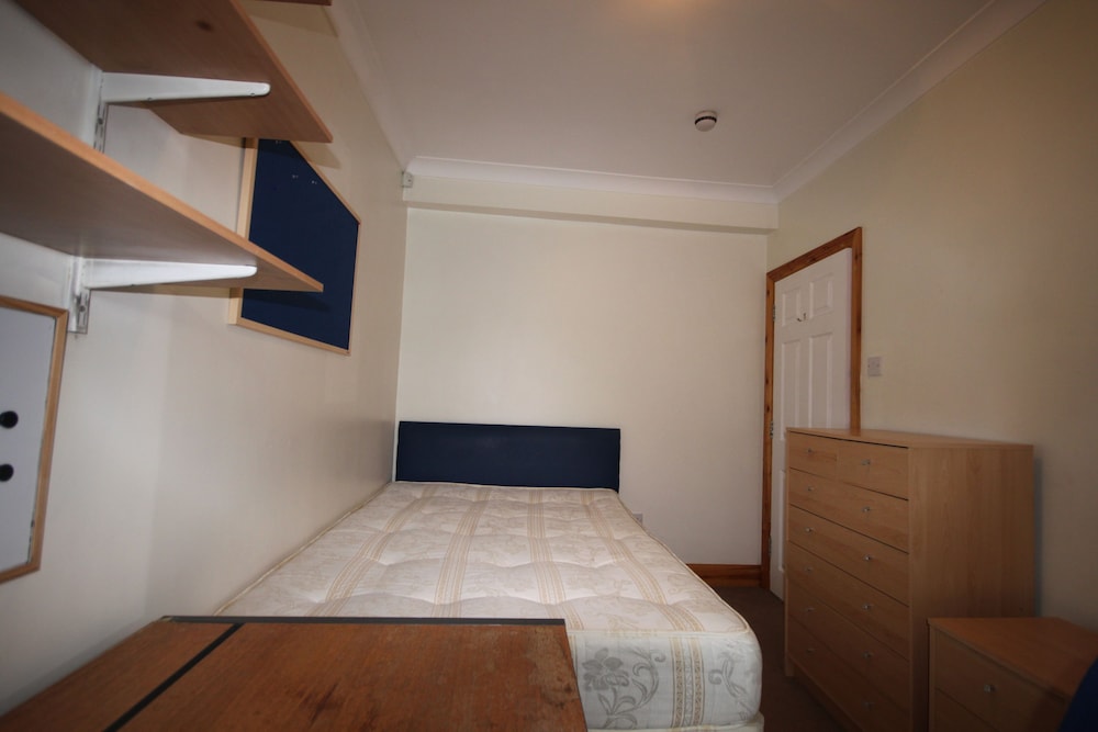 Economy Double Room photo 2