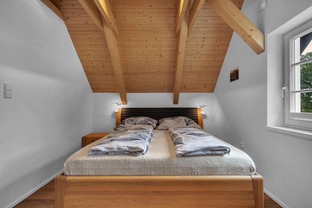 Villa photo 3