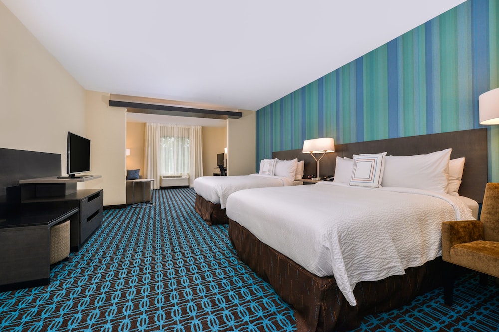 Suite, Multiple Beds photo 3