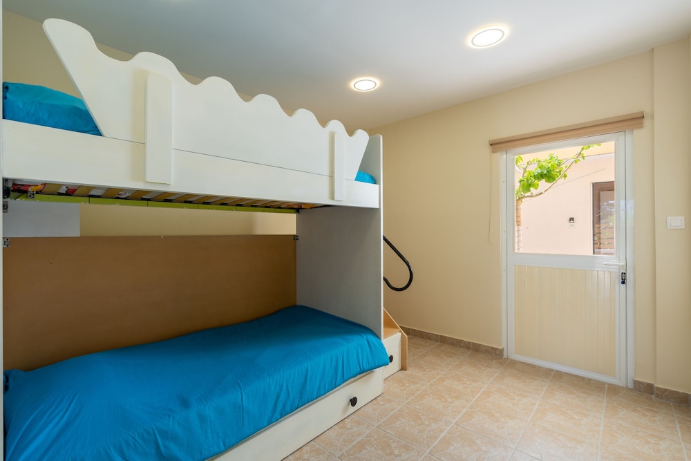 Exclusive Bungalow (Modular 1) photo 2