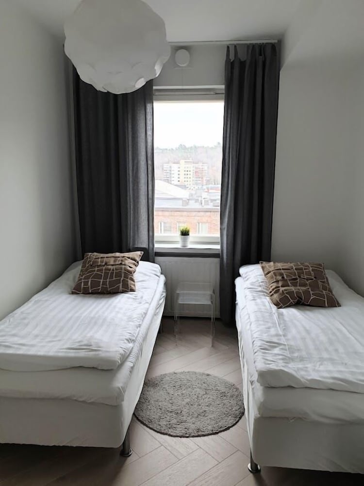 Premium Apartment, 2 Bedrooms, Balcony, City View photo 3