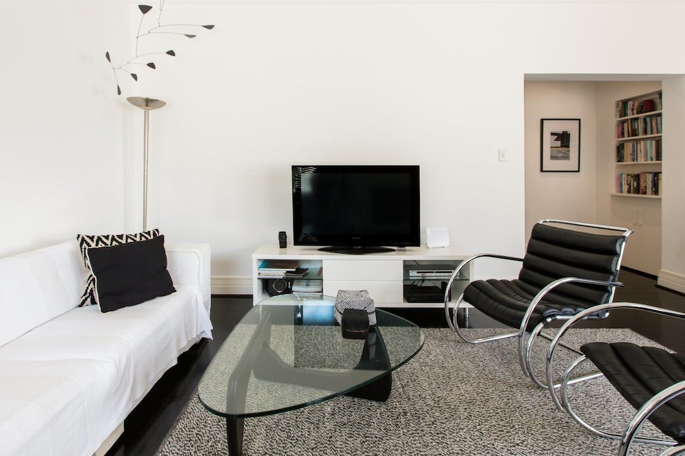 Apartment, 2 Bedrooms photo 3