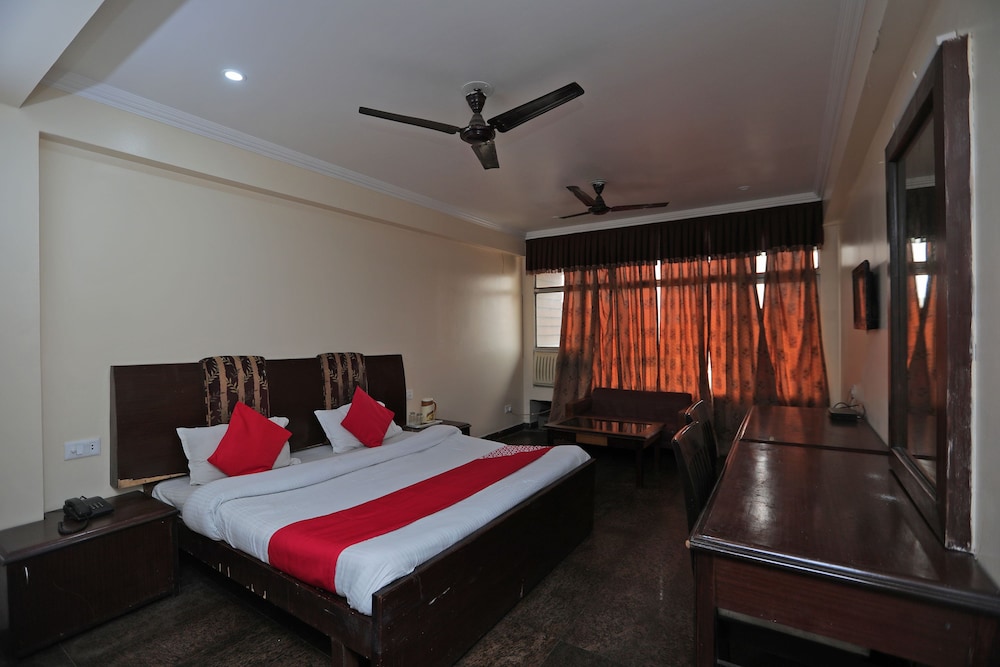 Deluxe Double Or Twin Room photo 2