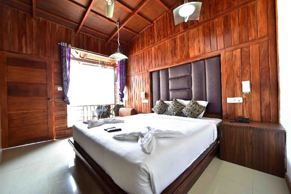 Royal Room