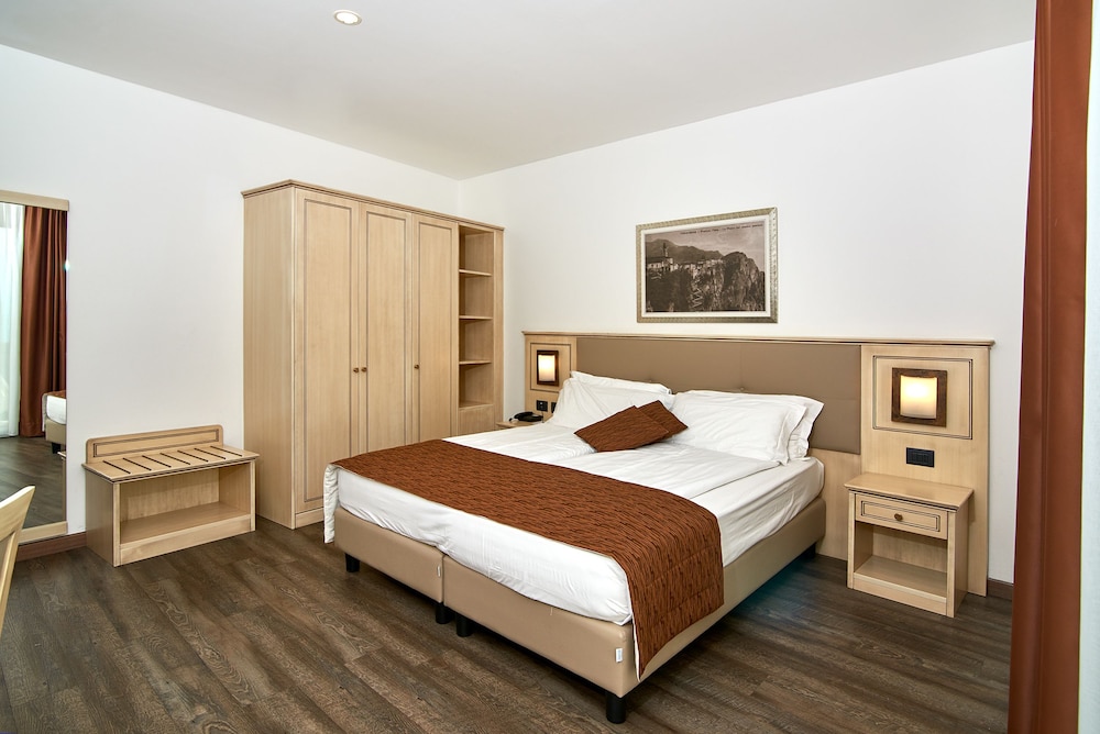 Standard Double or Twin Room, 2 Twin Beds, Garden View