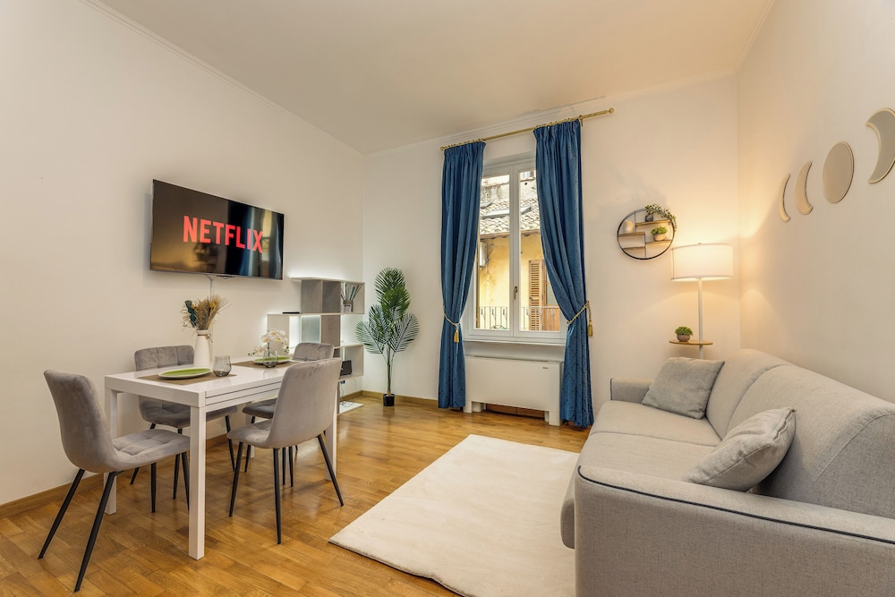 Family Apartment, City View