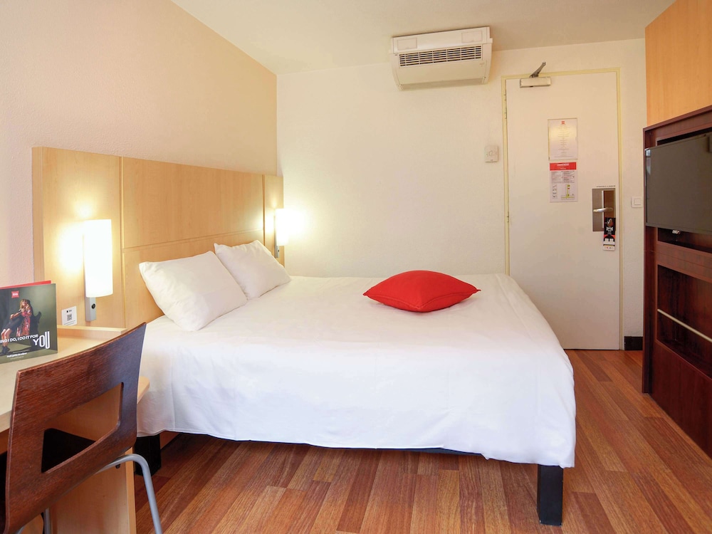 Standard Double Room, 1 Double Bed - Photo 6