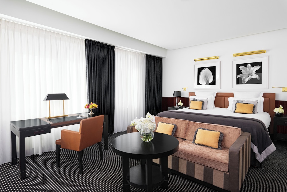 Junior Suite, City View photo 3