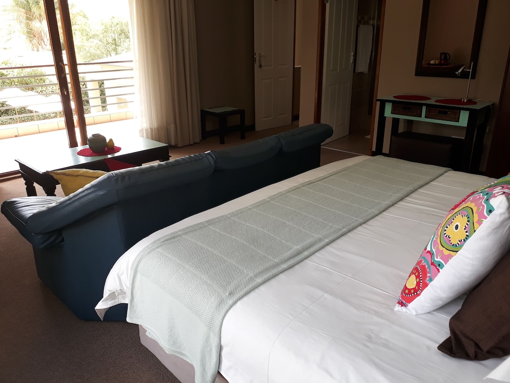 Luxury Double Room, Garden View photo 2