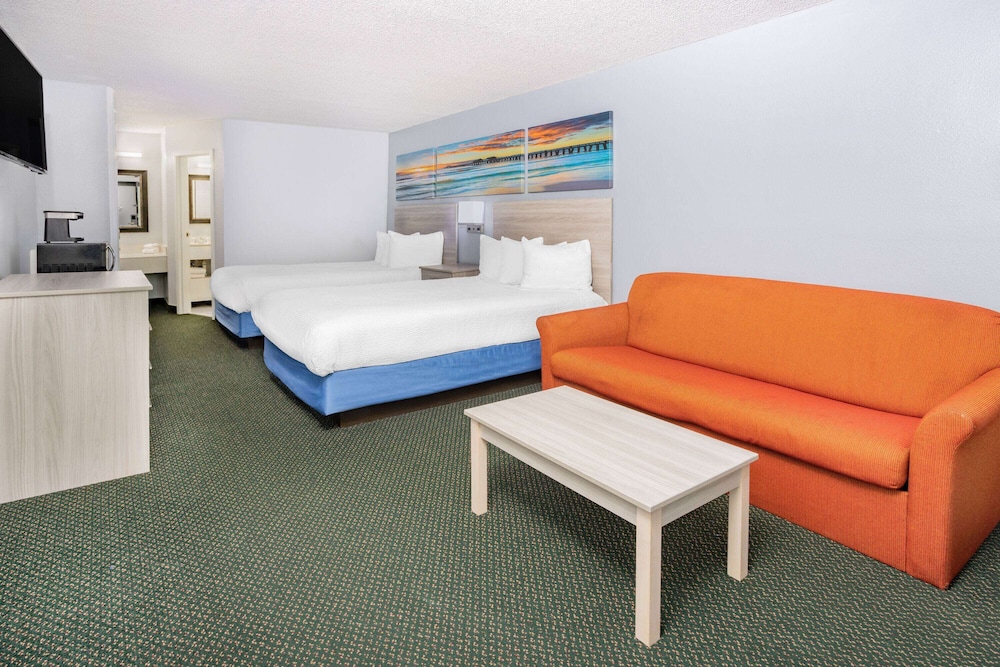 Deluxe Room, 2 Double Beds, Non Smoking - Photo 2