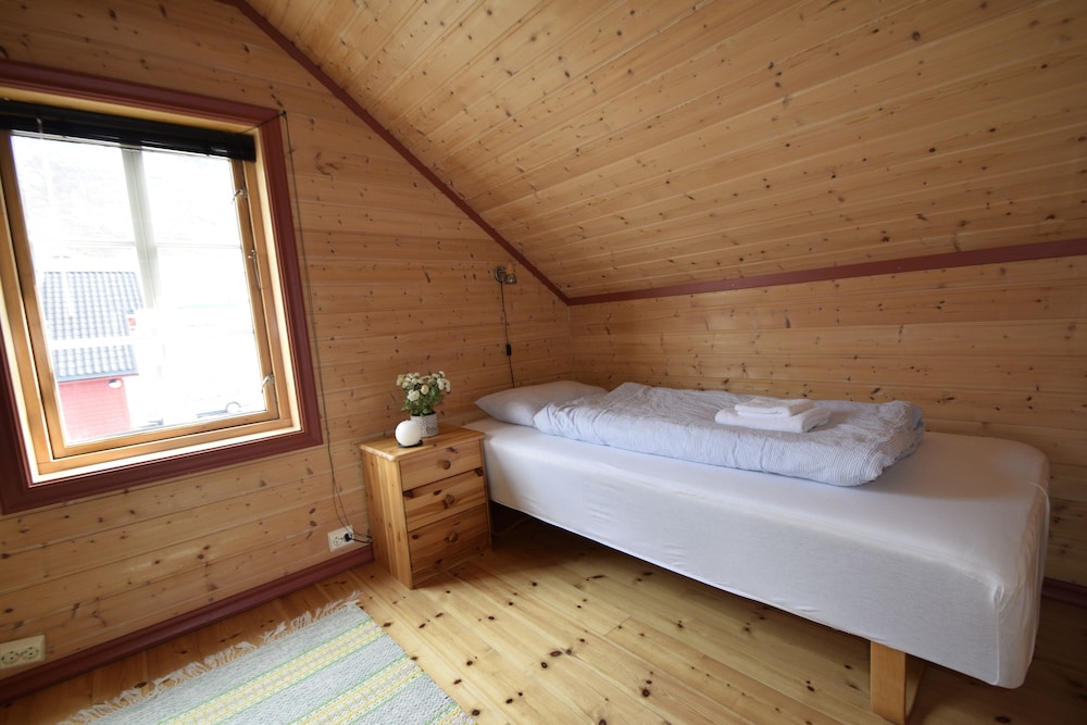 Classic Cabin, Sea View photo 2