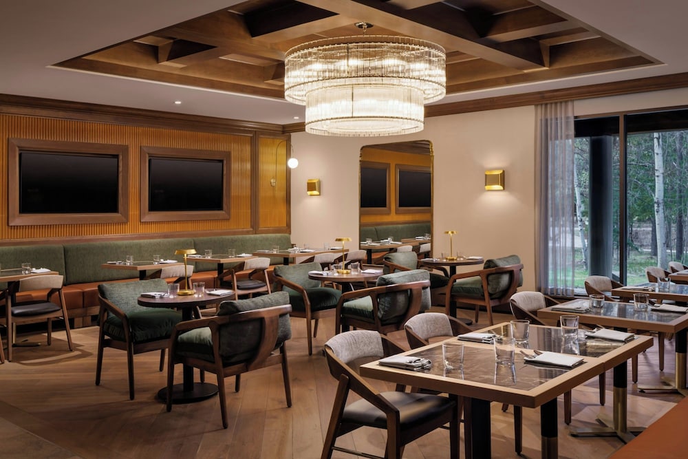 Black Diamond Club, Concierge Lounge Access, Club Room, 2 Queen Beds - Photo 4