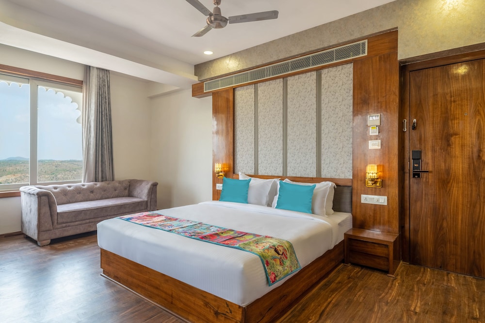 Grand Room - Photo 9