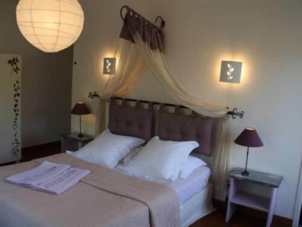 Standard Double Room, Ensuite, Garden View photo 2