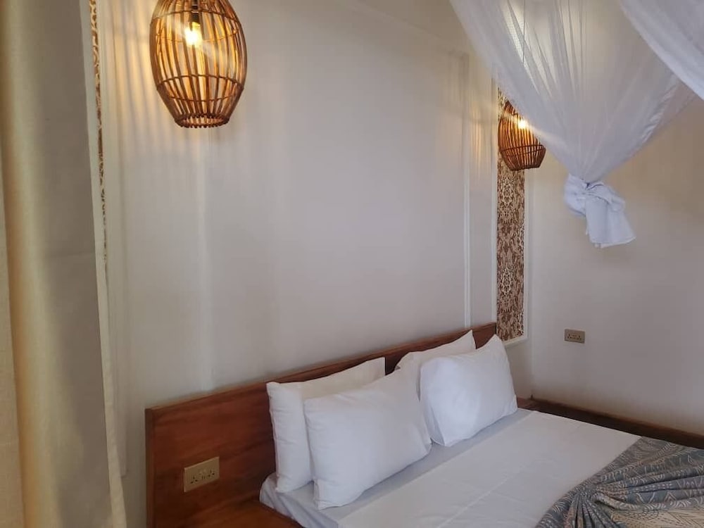 Deluxe Double or Twin Room, Sea View photo 3