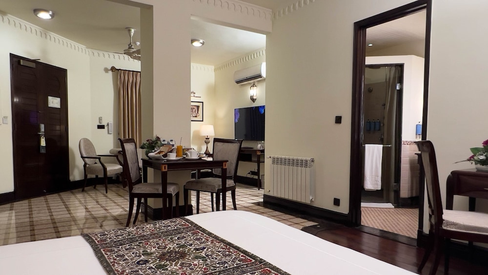 Business Studio Suite, 1 Bedroom photo 1