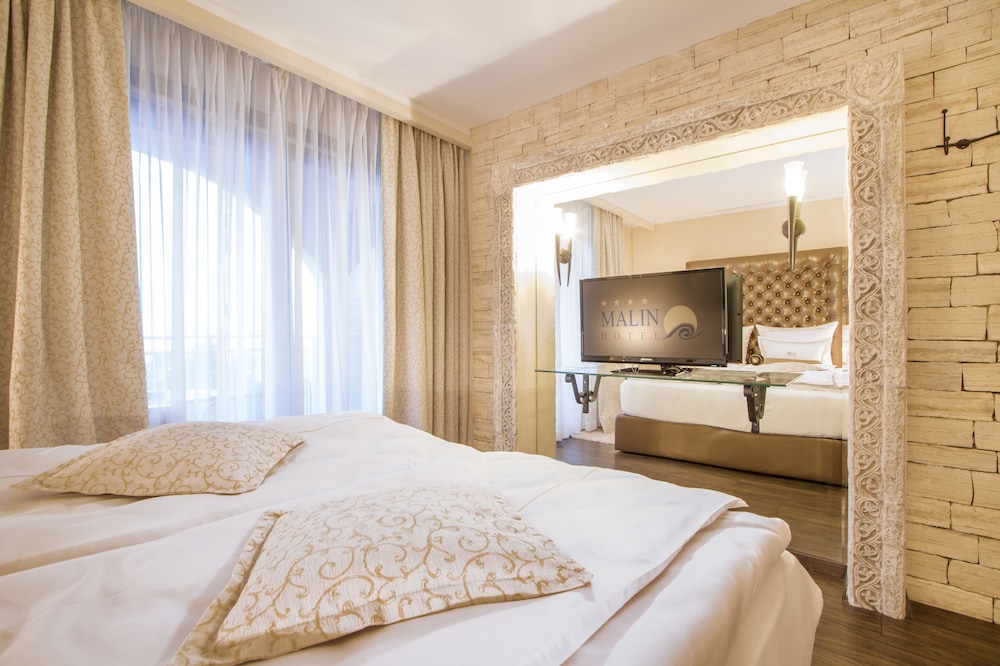 Superior Suite, Balcony, Sea Facing