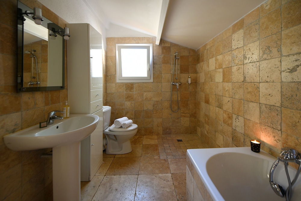Superior Villa, Accessible, Private Bathroom (Villa 4 - 6 personnes) photo 3