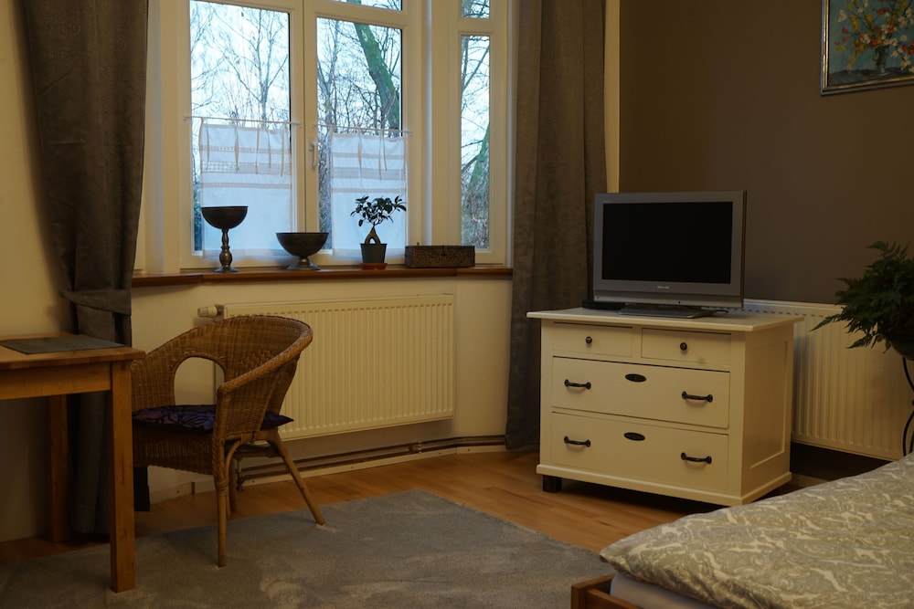 Deluxe Double Room, Garden View photo 2