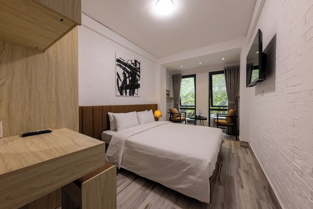 Deluxe Double Room, Courtyard View