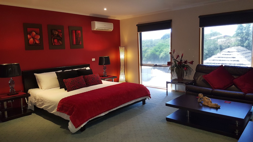 Comfort Double Room, 1 King Bed, Ensuite photo 1