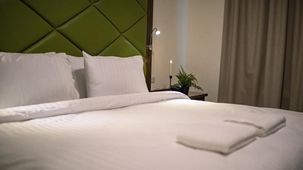 Deluxe Double or Twin Room, 1 Bedroom - Photo 9
