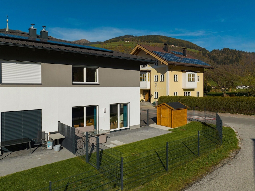 House photo 2
