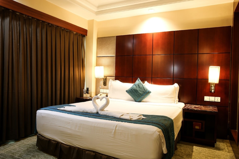 Executive, Double or Twin Room - Photo 10