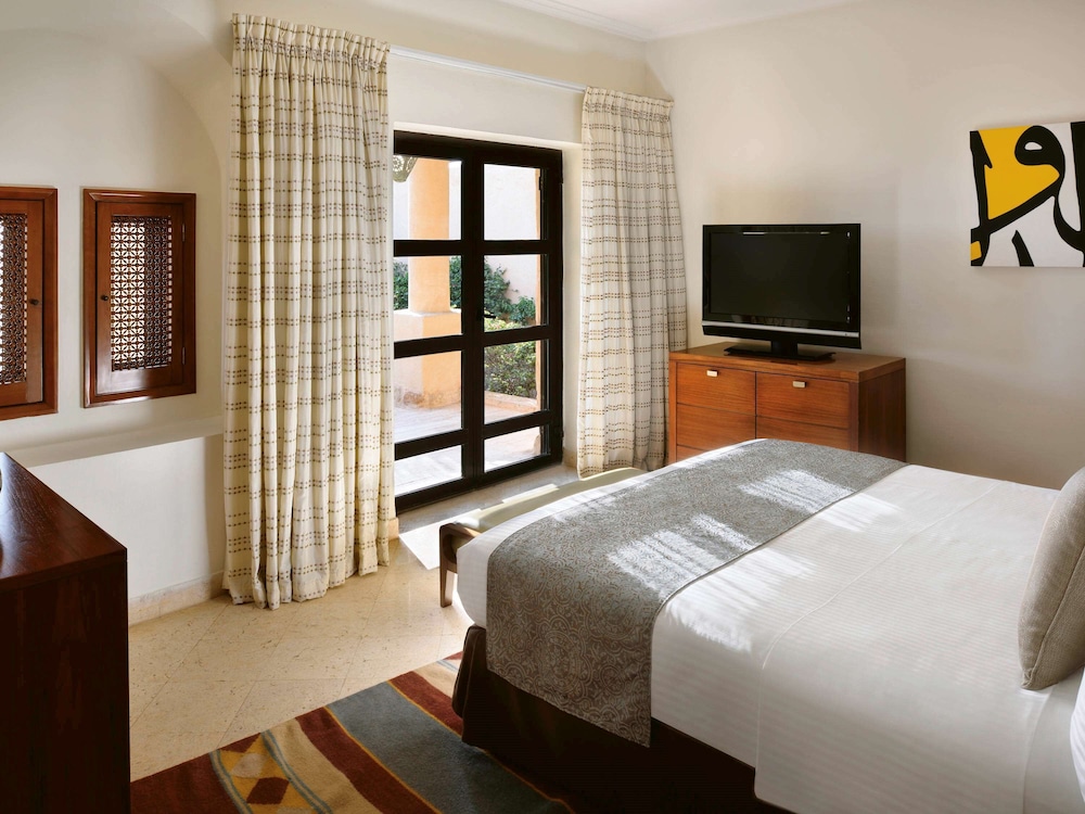 Deluxe Twin Room, 2 Twin Beds - Photo 10