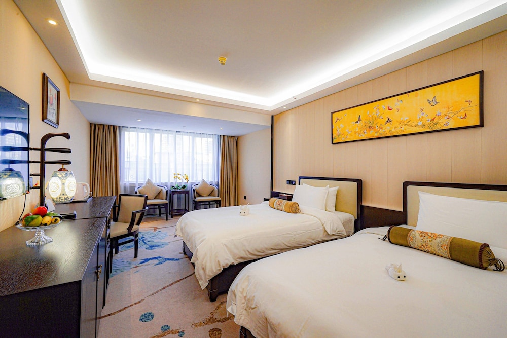Business Twin Room - Photo 2