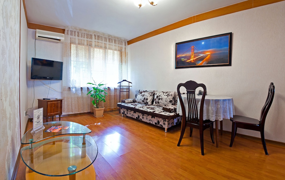 Economy Studio (Zheltoksan Street 74) photo 2