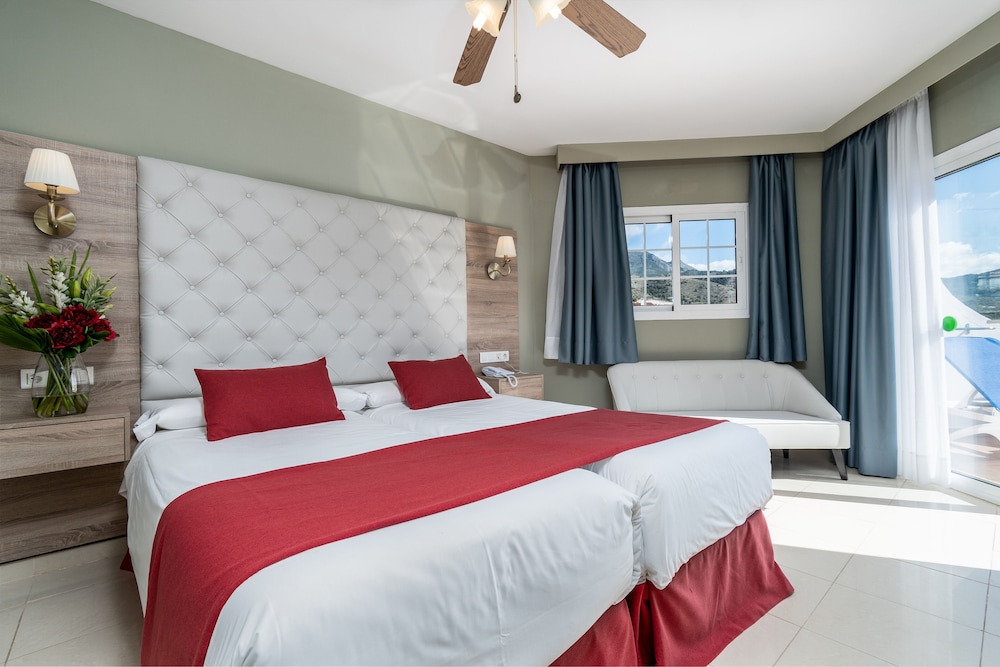 Superior Room, Terrace, Partial Ocean View - Photo 6