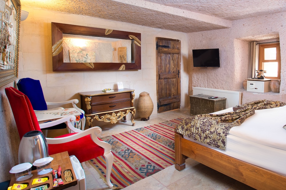 Junior Cave Room With Jakuzzi - Photo 6