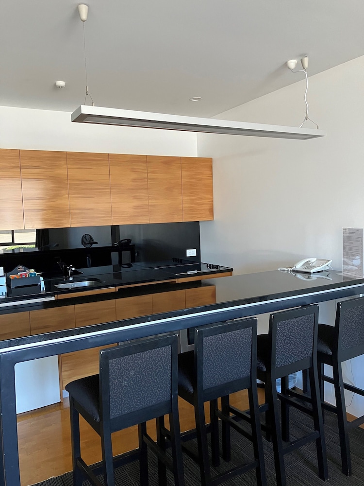 Family Apartment, 2 Bedrooms (family unit) - Photo 6