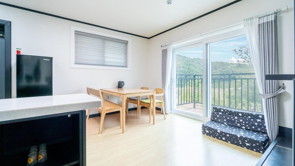 Basic Room, 1 Bedroom (Family B) photo 3