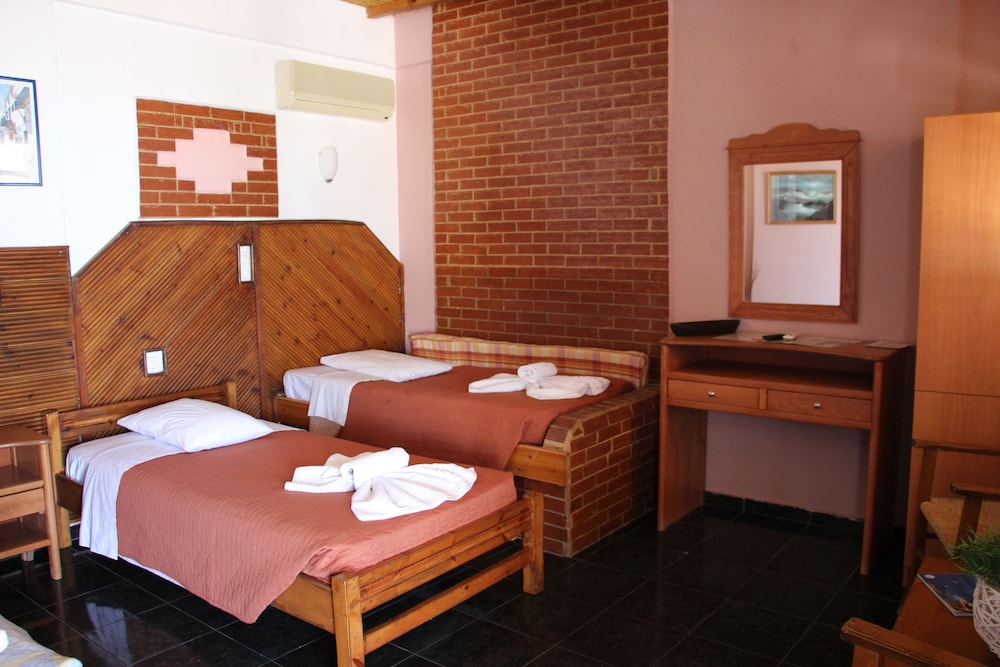 Quadruple Room photo 3
