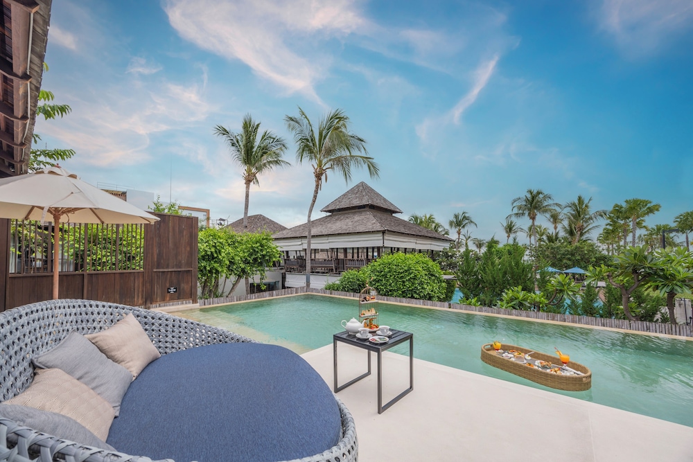 Seaview 3 Bedroom Pool Villa - The Palayana Pavilion