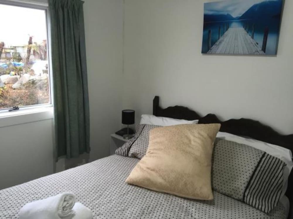 Budget Double Room photo 1